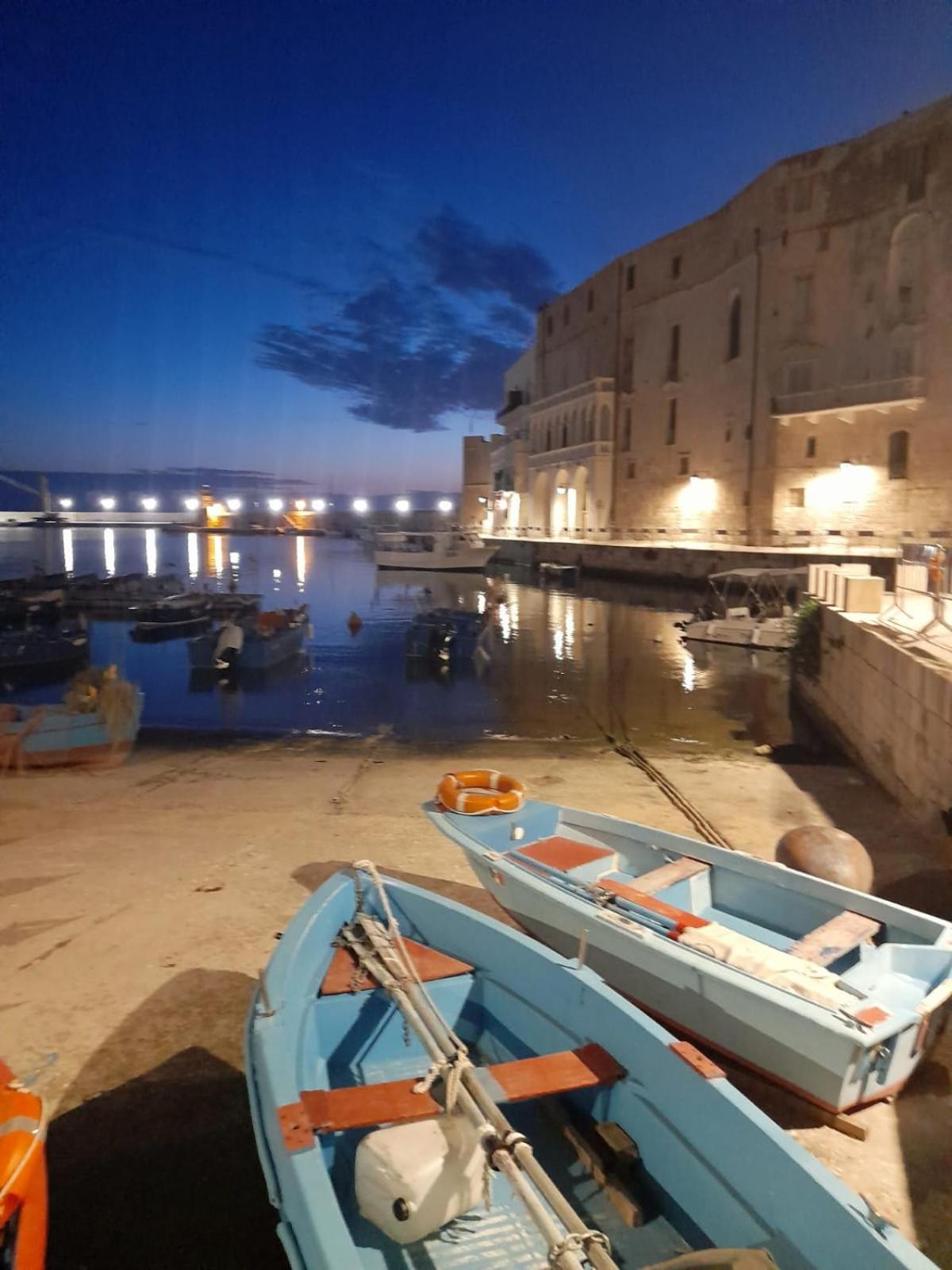 Casa Tra Borgo E Mare Villa Monopoli Bagian luar foto