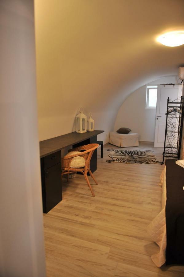 Casa Tra Borgo E Mare Villa Monopoli Bagian luar foto